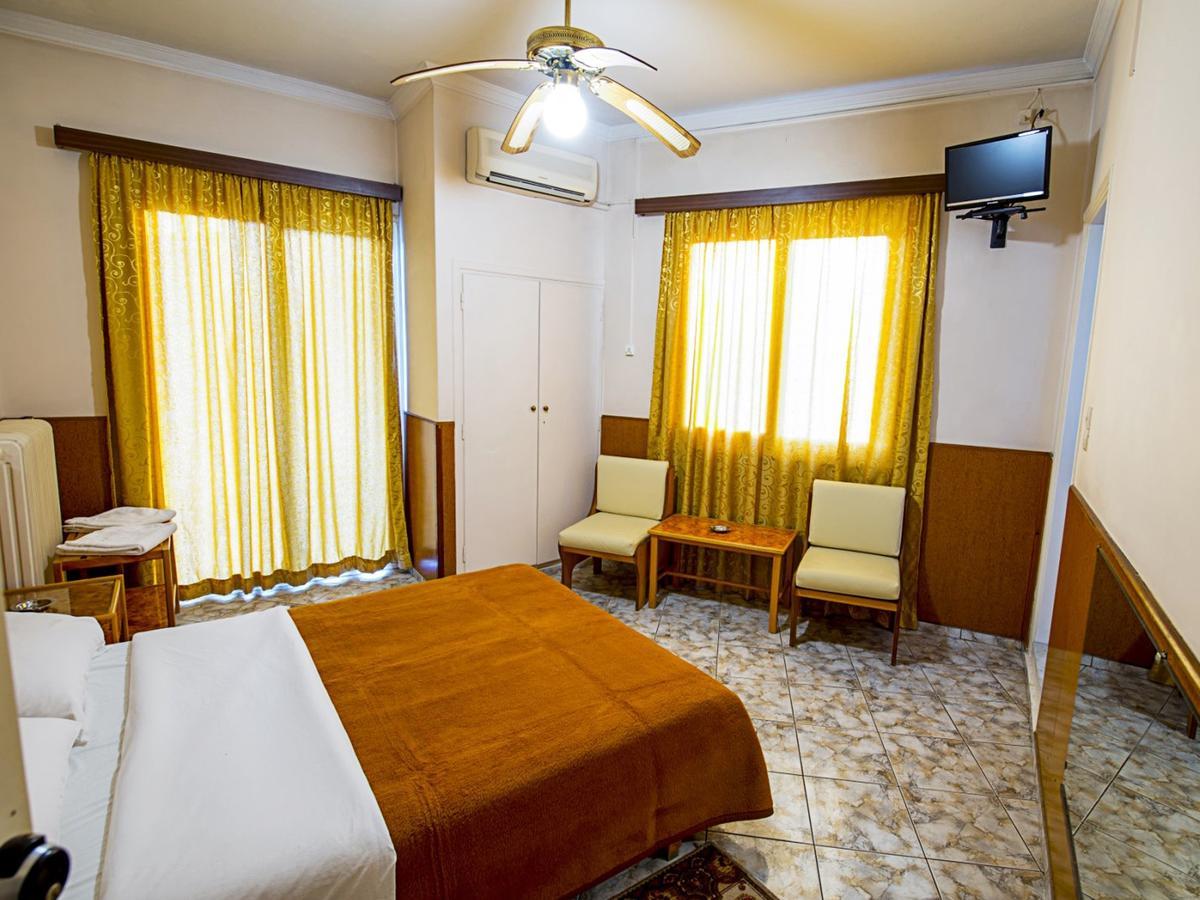 Aegli Hotel Атина Екстериор снимка